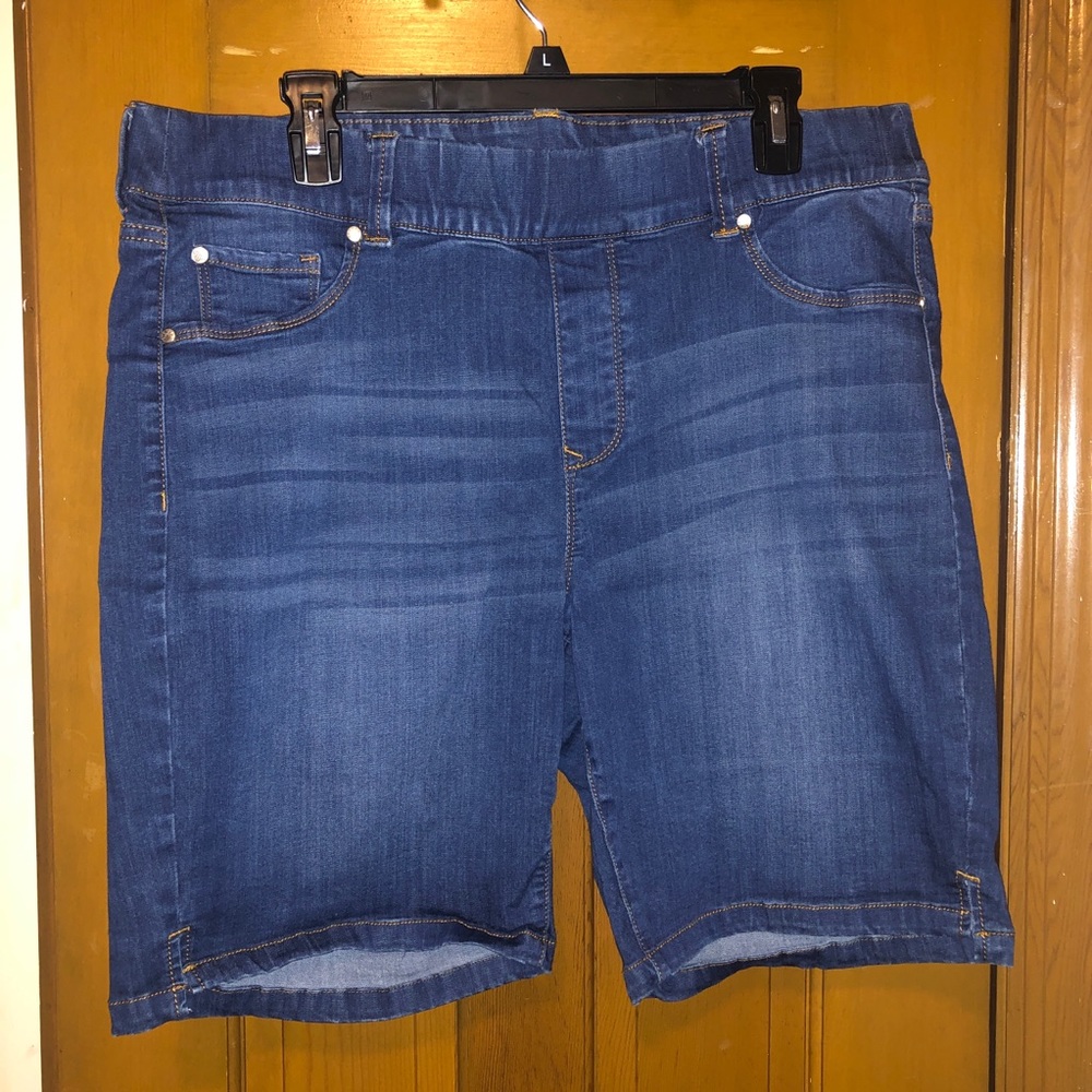 *PLUS* Pull on Bermuda shorts
